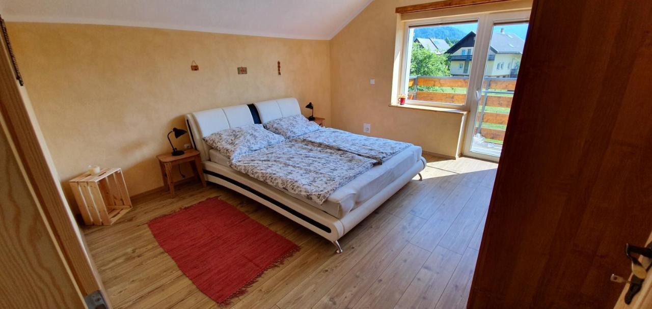 Tree Apartment Блед Екстериор снимка